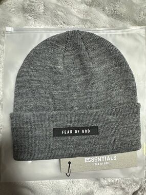 Fear of God ESSENTIALS Charcoal Beanie OS NWT